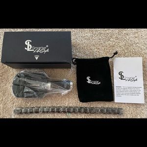 Men’s Titanium Adjustable Bracelet - Gunmetal Gray - Brand New